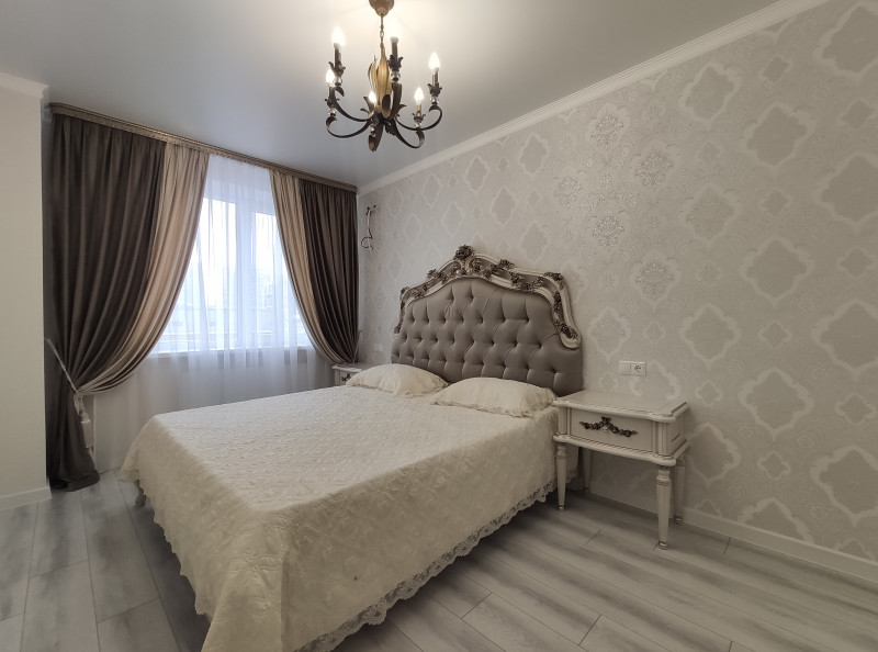двухкомнатная квартира на Комарова бульвар
, 60 кв метров в Ростове - фото 4